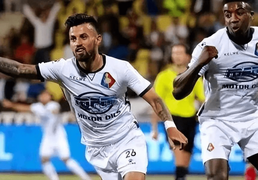 迹和萨利巴 迹和萨利巴